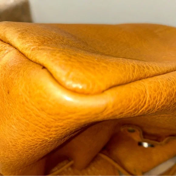 Portland Leather Goods Dune Backpack - Picture 10 of 16